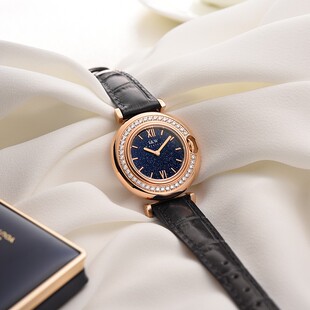 爱沃驰女士手表小众轻奢星空蓝石英表女款真皮带防水女表2025新款