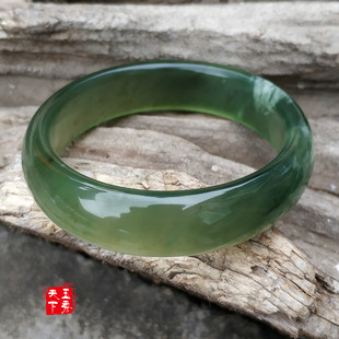 岫玉180老坑酒瓶绿手镯玉镯60圈口天然玉石水润通透岫岩玉手镯