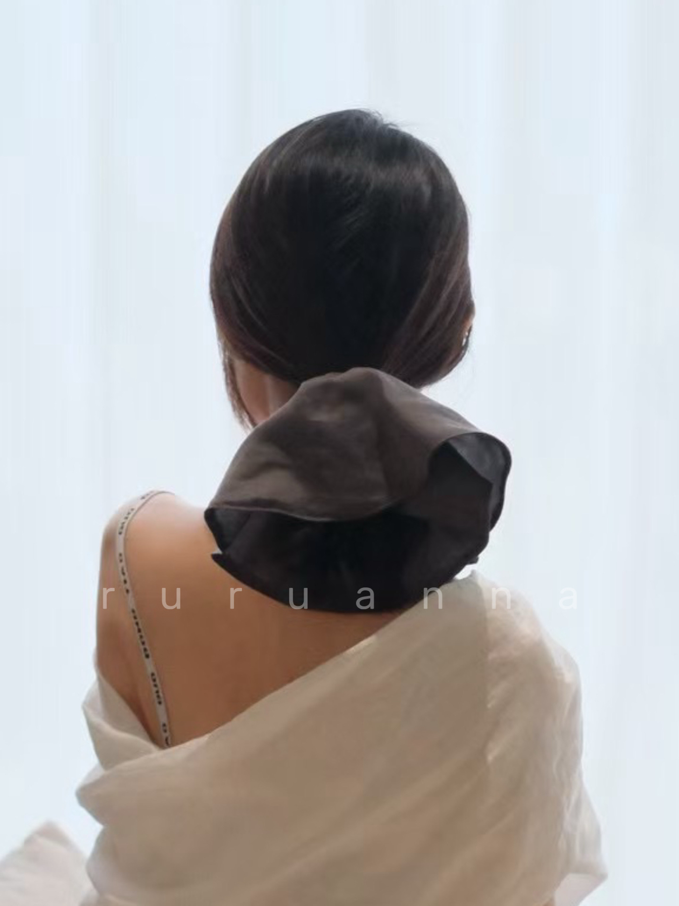 韩版小众设计30cm超大春夏清透天丝大饼圈复古优雅气质裙摆大发圈