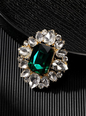 复古宫廷风轻奢祖母绿水晶胸针巴