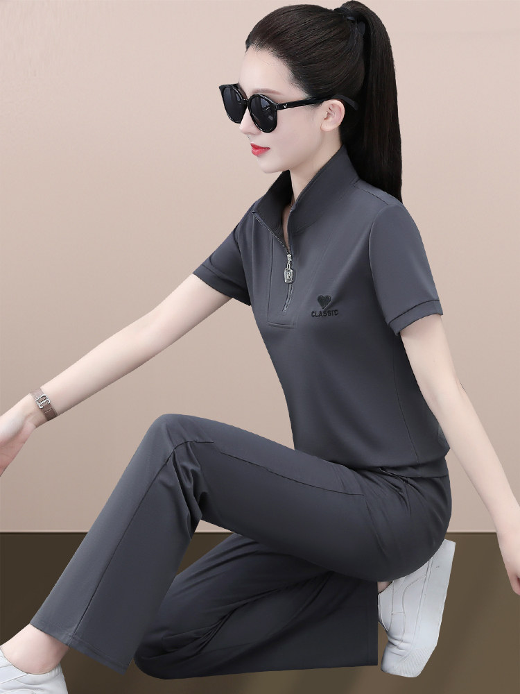 休闲运动套装女夏2025新款夏季时尚洋气短袖立领休闲服妈妈两件套