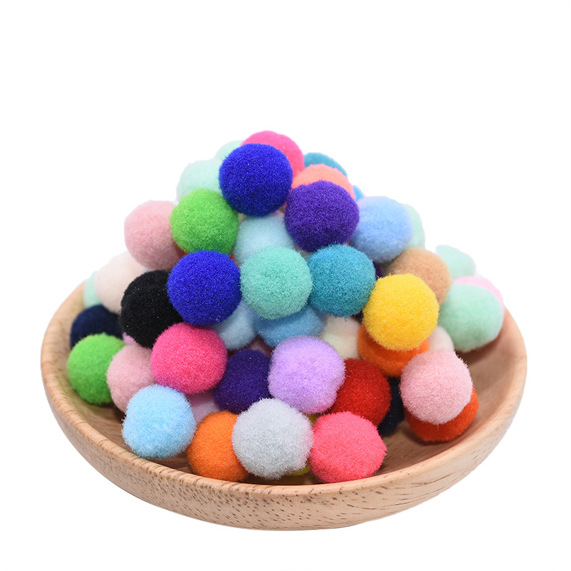 100Pcs/lot 15mm Multi use DIY Soft Pompoms Balls Kids Toys