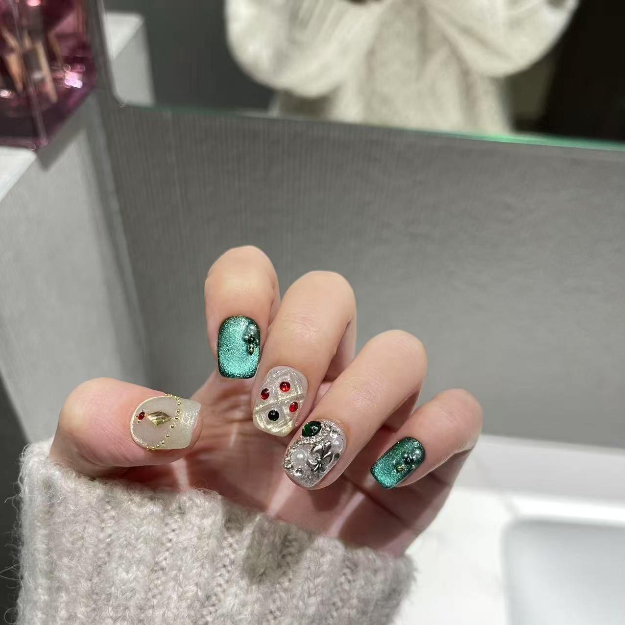 女王权杖-指甲陛下纯手工穿戴甲带钻爆闪定制高级感可拆卸美甲