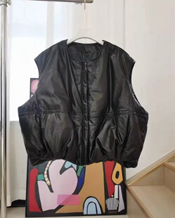 2025新款秋冬圆领拉链绵羊皮皮衣女士短款无袖羽绒坎肩马甲外套潮