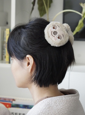 原创手作可爱冬季毛绒公仔树懒中短发鲨鱼夹发夹抓夹闺蜜礼物发饰