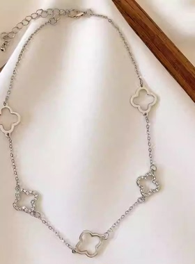 甜美风四叶草项链 满钻镂空显白小众设计感温柔气质款日常锁骨链