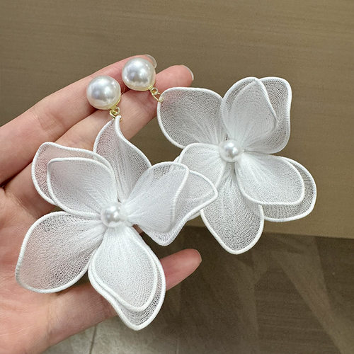 气质简约双层白色大花朵珍珠耳环