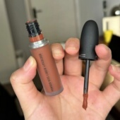 黑色礼盒 花束 尤雾弹唇釉997 991 989