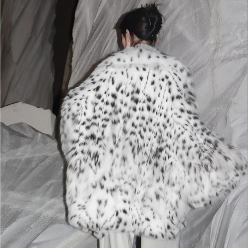 [纯白走秀系列]进口美国lynx皮草大衣西装领宽松版中长款裘皮外套