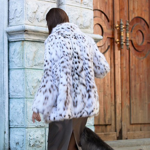 70裘皮皮毛一体外套高级