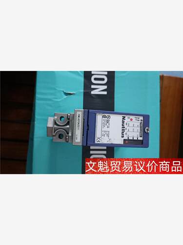 全新施耐德XMLA010A2S11压力开关,工程余料 议价商品