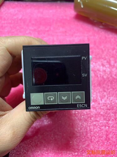 OMROM温控仪，E5CN-RTCU议价