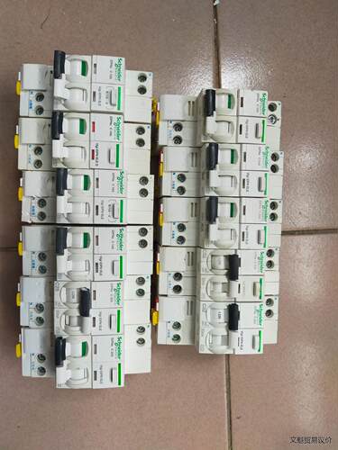 IPDNa 施耐德1p+n漏电保护器拆机的C16 5支  C议价商品