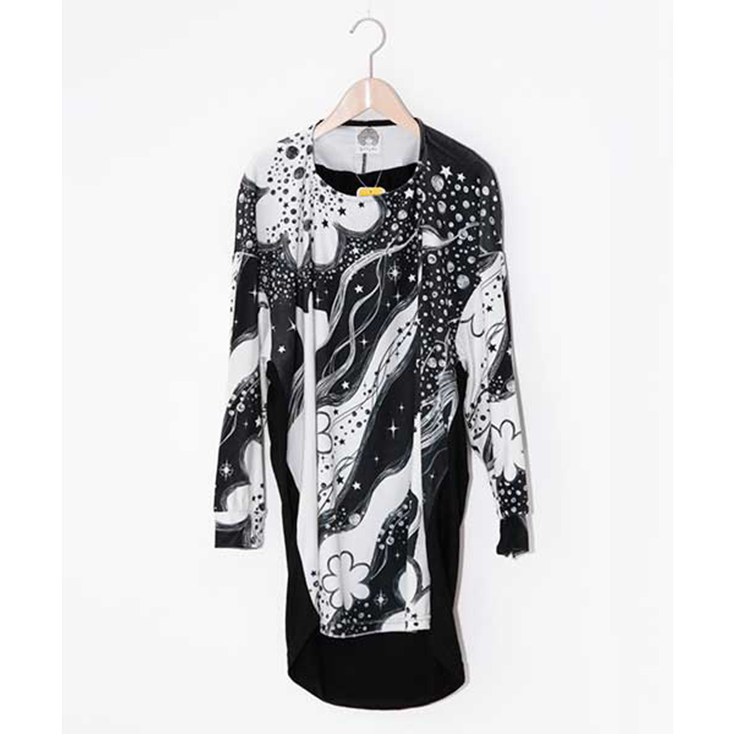 scolar丝柯乐 前印花长袖圆领前短后长中长T恤  173468