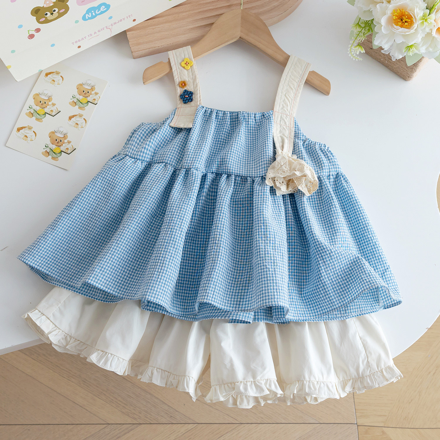 女童韩系清新吊带裙夏季华夫格面料立体花朵肩带女宝宝甜美两件套