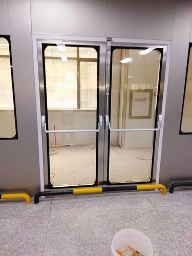 地下停车场欧款下压式逃生推杆锁