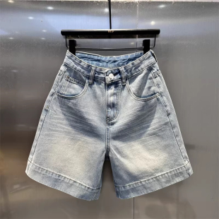 A字显瘦百搭阔腿五分中裤 新款 女2026夏季 复古浅蓝色高腰牛仔短裤