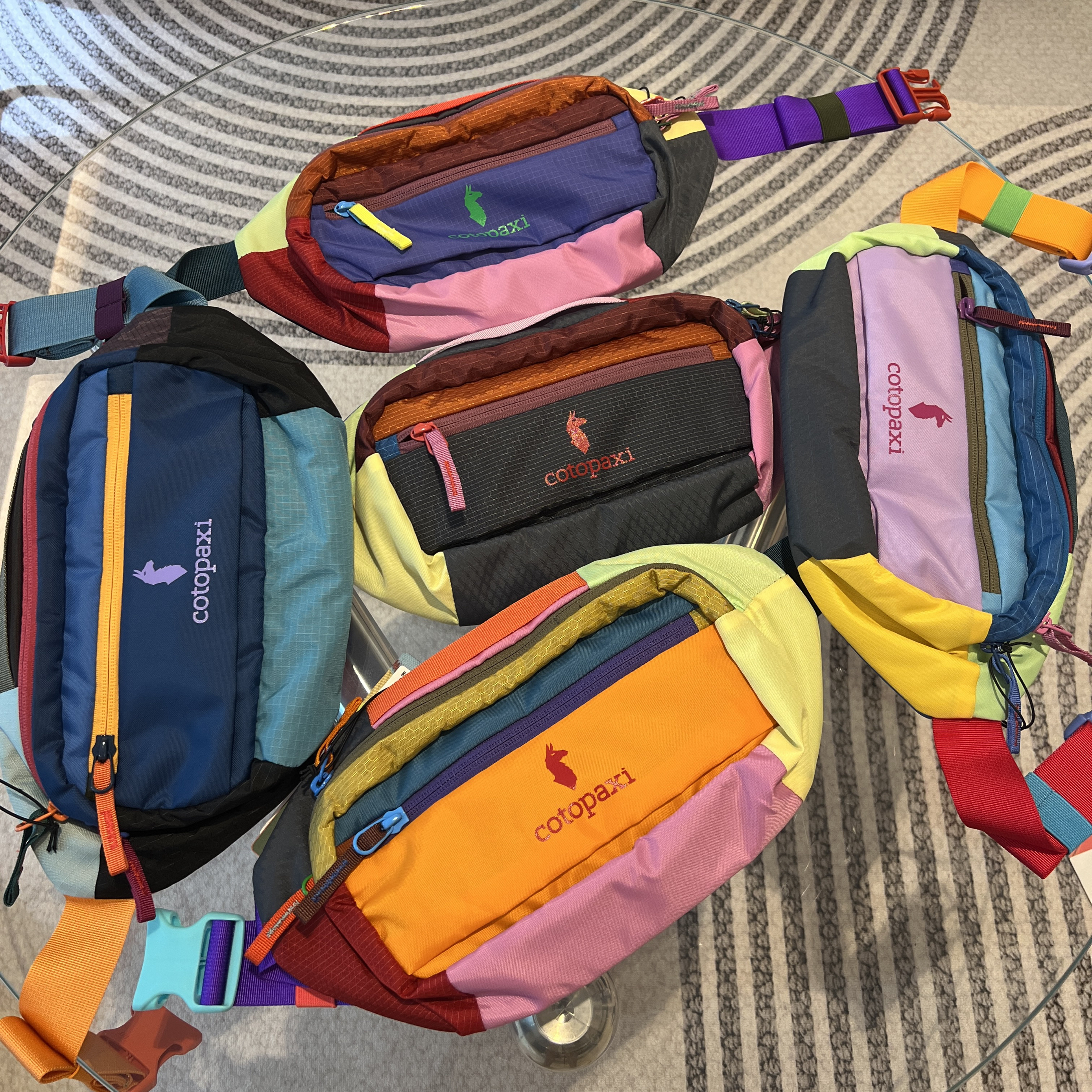 国现 Cotopaxi 硬三Kapai Del Dia 3L Hip Pack腰包 户外斜挎包