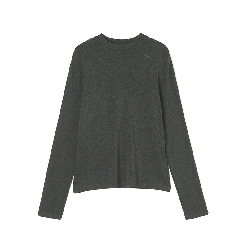 简约风上衣内搭外穿T恤