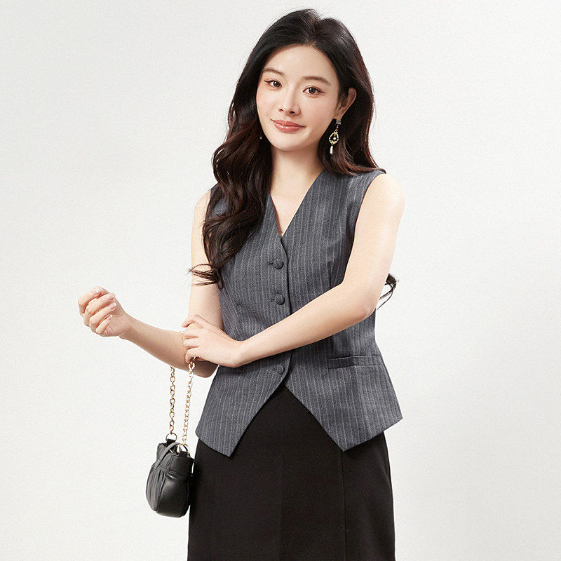 2026年春Outlets专柜 深圳南油NY系列含羊毛单排扣上衣西装马夹女,女装/女士精品,马夹,淘宝优惠券,粉丝福利购,淘宝优惠卷