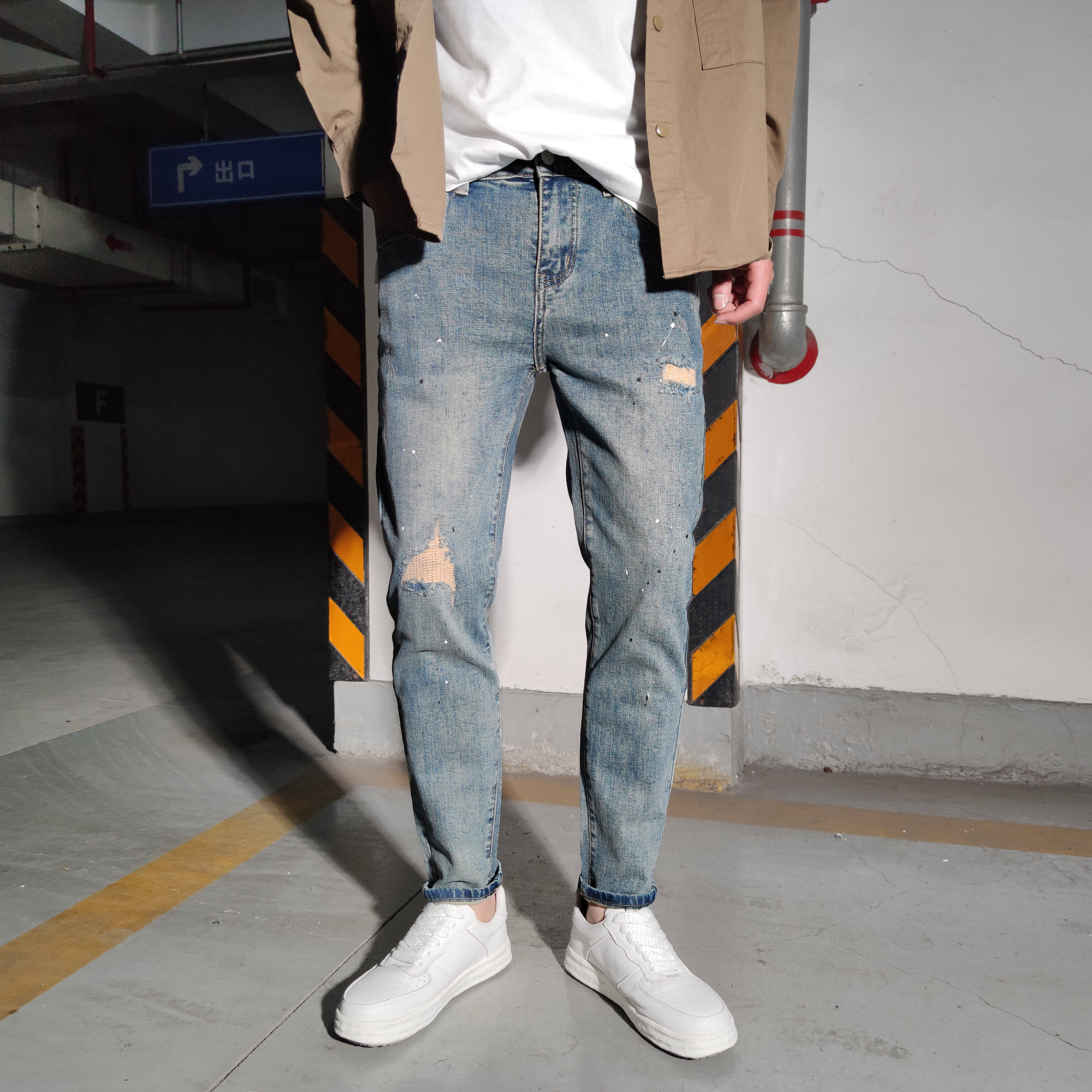 新款浅蓝色弹力软牛仔九分男裤
