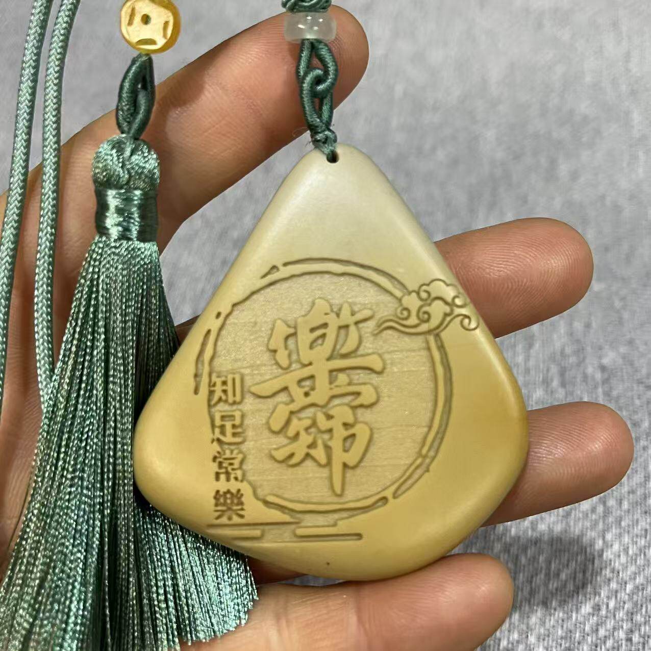 天然石头手把件松花石泥石雕刻奇石石茶桌摆件茶宠盆景鱼缸造景