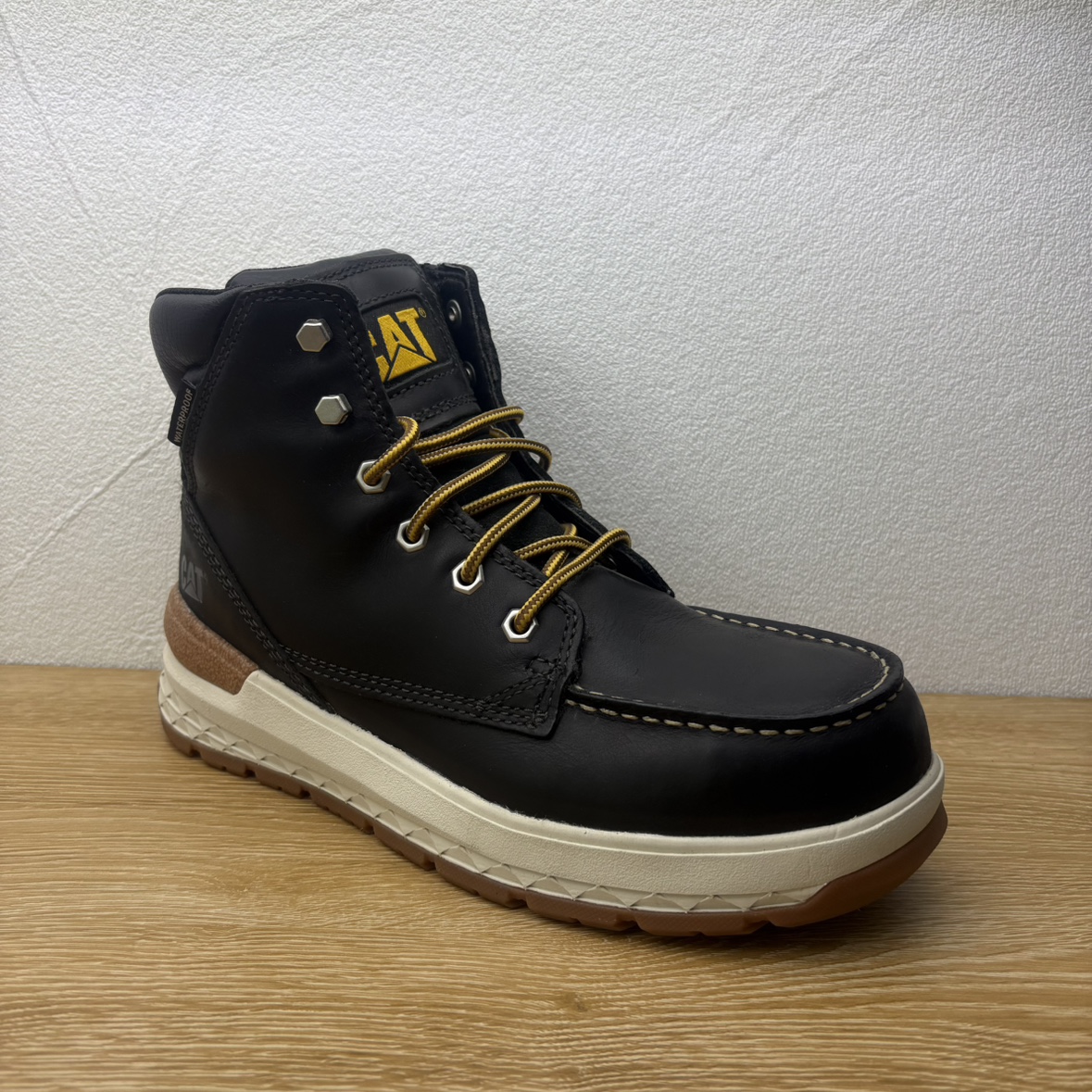 CAT卡特彼勒男鞋真皮工装靴高帮安全鞋户外休闲防水短靴登山鞋