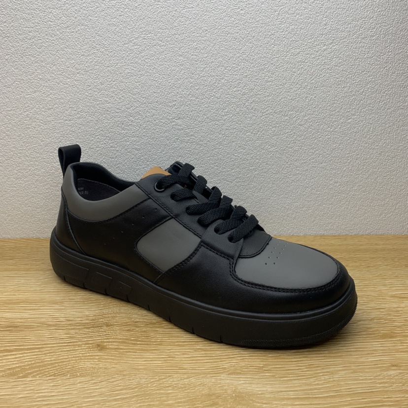 Hush Puppies暇步士男鞋真皮系带轻质休闲板鞋运动鞋N4J02