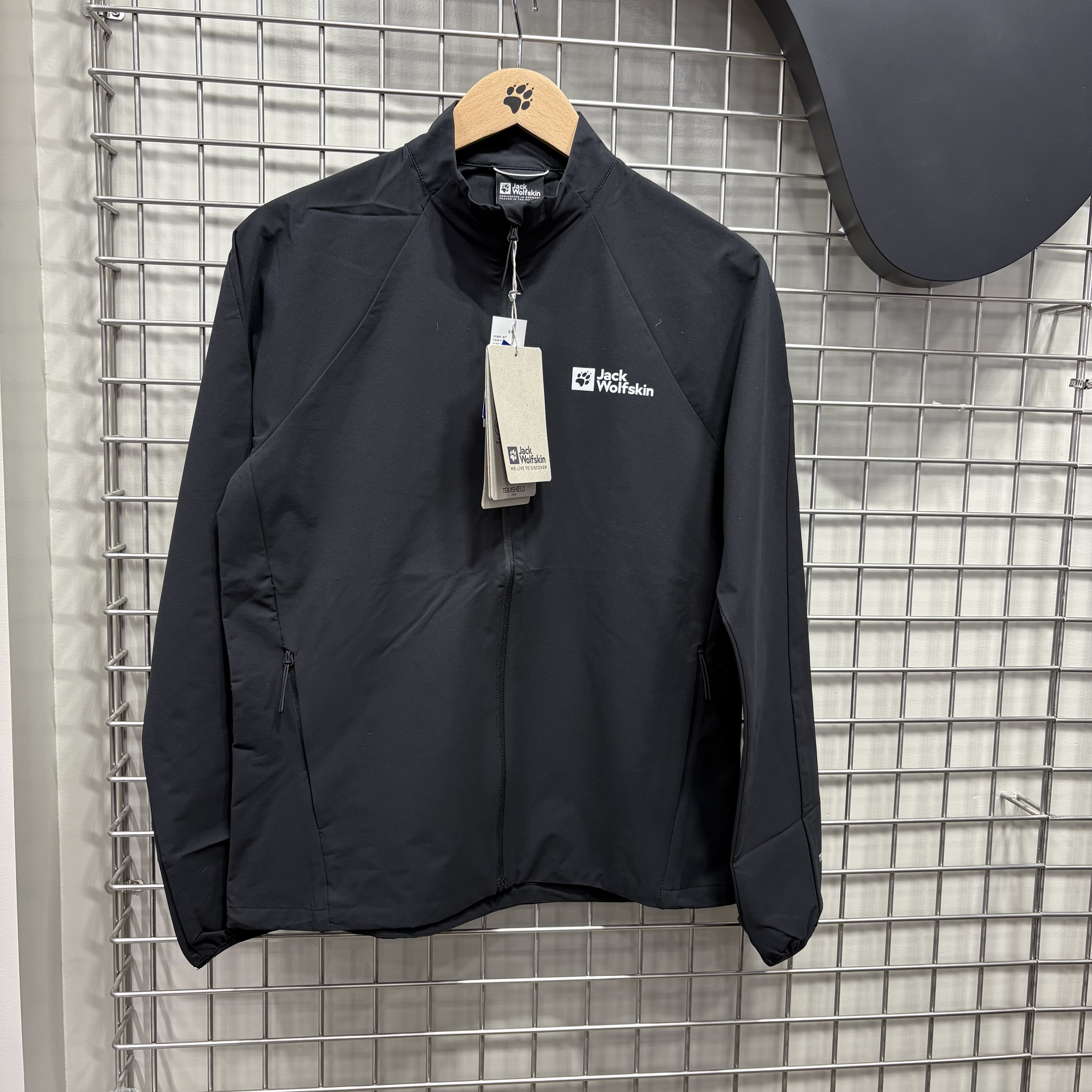 Jack wolfskin狼爪男装软壳衣户外运动休闲立领夹克外套A63775A