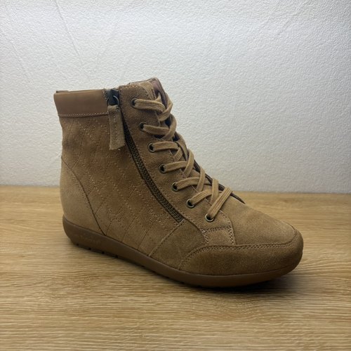 Hush Puppies暇步士女鞋真皮内增高经典款休闲女靴