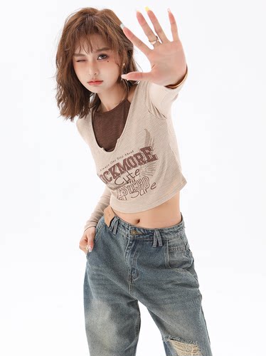 假两件女装字母印花长袖