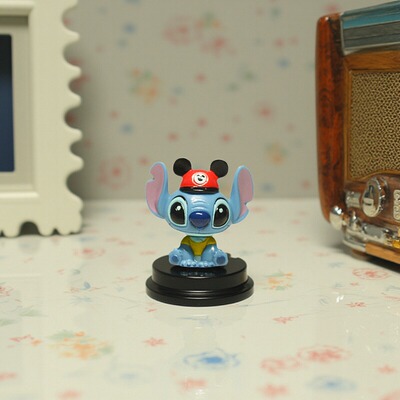 日本散货玩具摇头摆件公仔