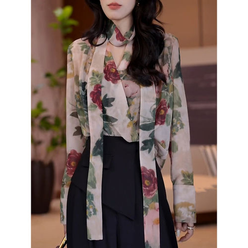 法式复古碎花飘带衬衫女士2026早秋新款高级好看漂亮气质小衫上衣