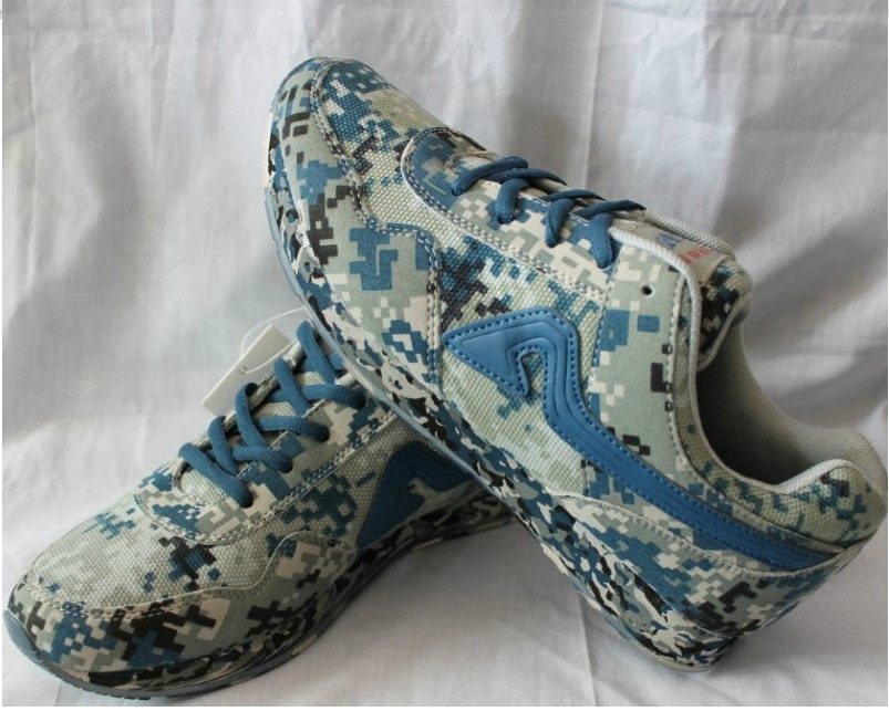Boots militaires en toile - amortissement - Ref 1401429 Image 1