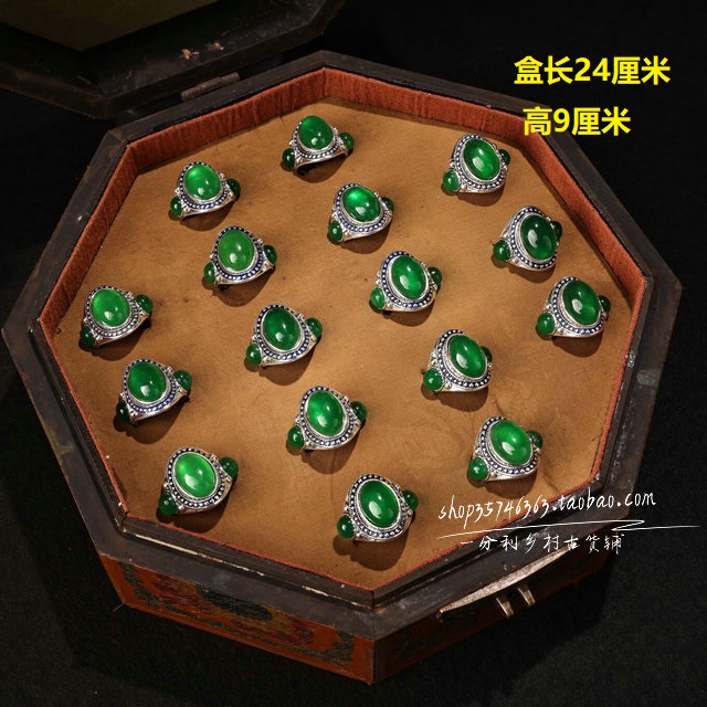 精品宫藏老翠玉指环精工鎏金花丝镶嵌开口戒指女宝石烤蓝首饰盒装