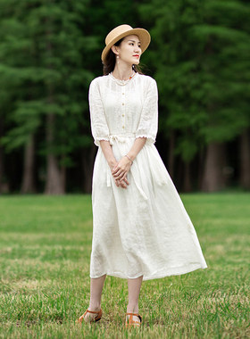 忘城C964座/卿卿白茶/2023夏季新款25支砂洗亚麻白色文艺连衣裙