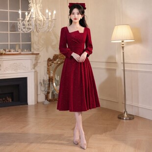 新娘敬酒服中长款方领长袖连衣裙订婚宴回门服小个子显瘦结婚礼服