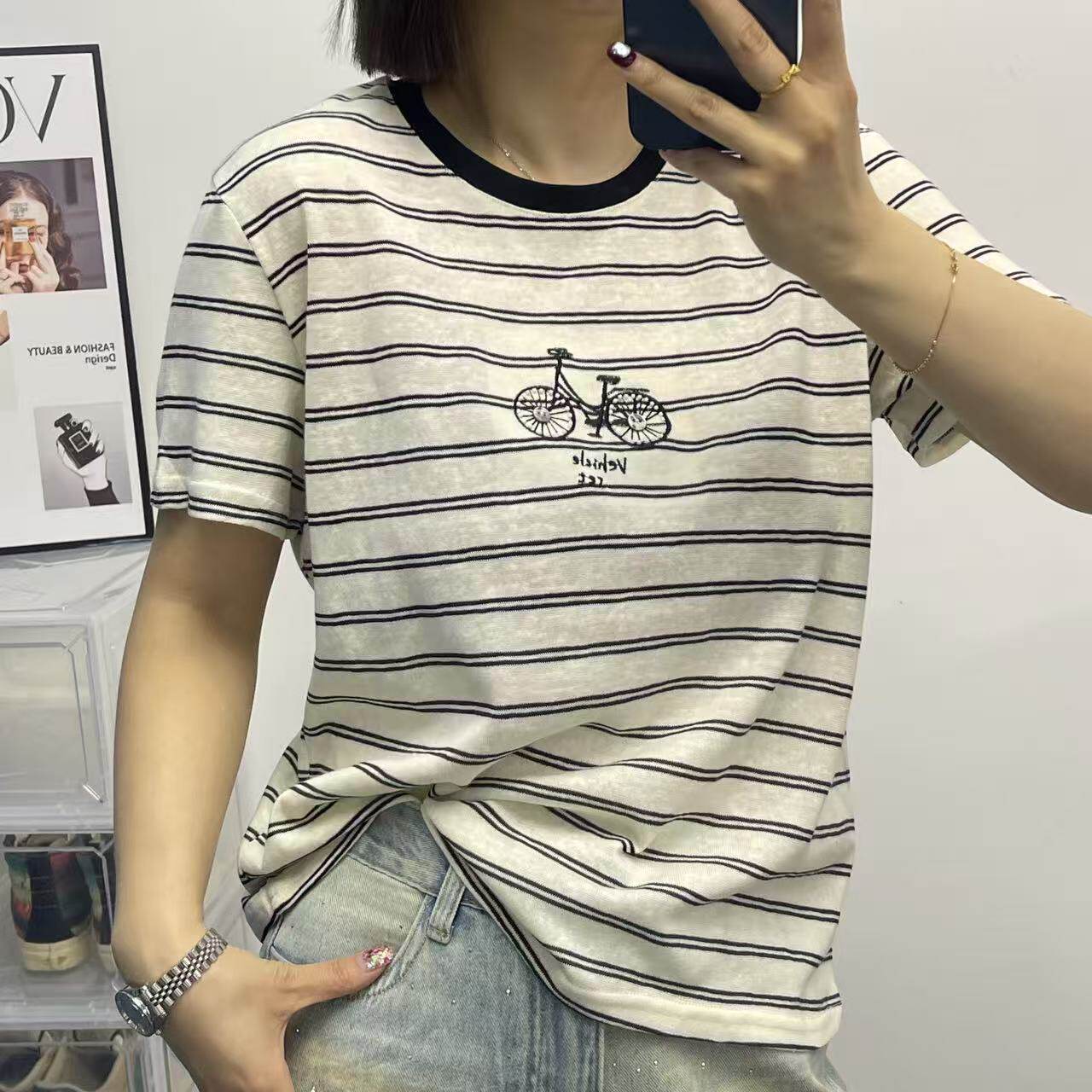 早春韩版撞色条纹短袖女夏季新款单车刺绣显瘦百搭高级感T恤上衣