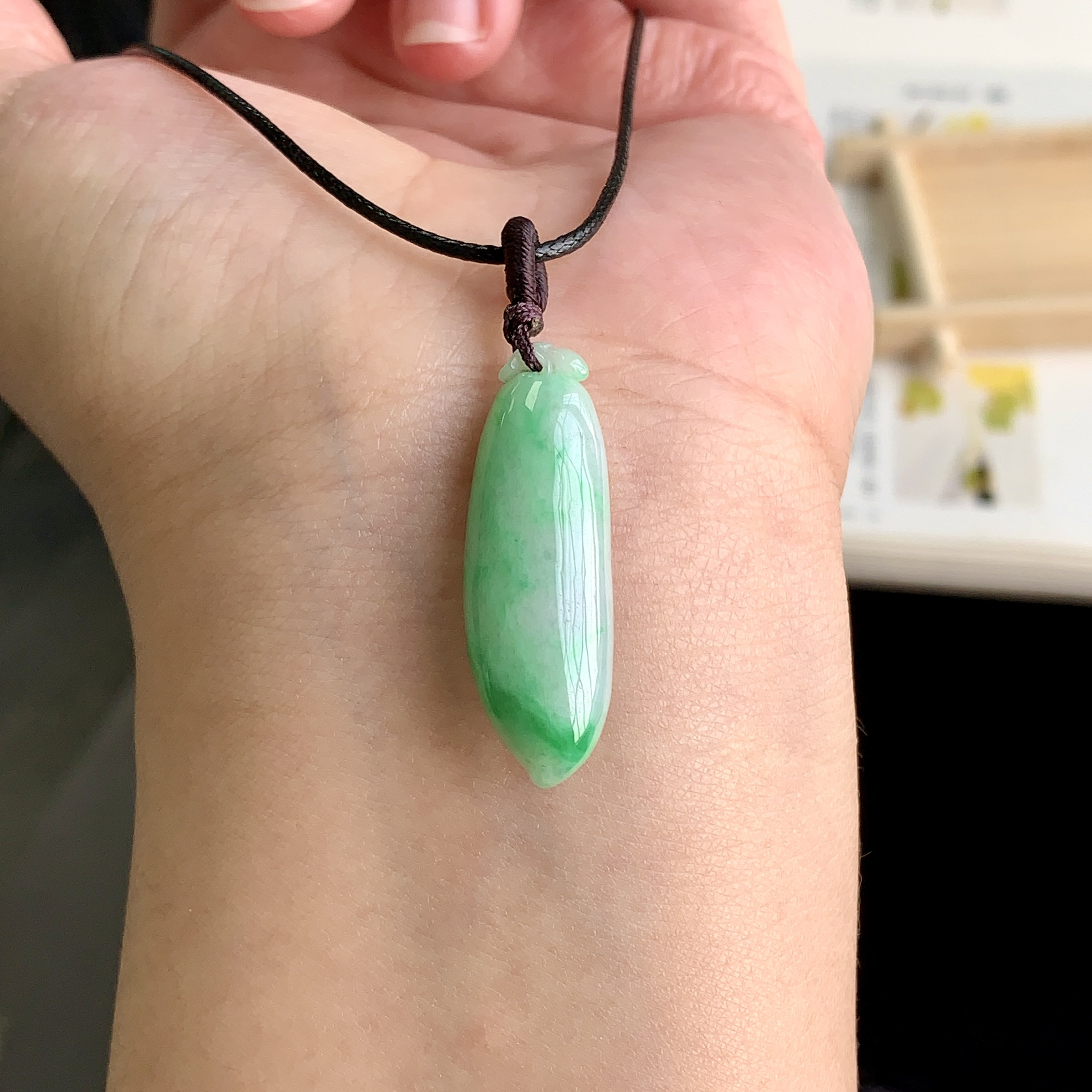 泗隆珠宝-天然A货翡翠福瓜吊坠 缅甸玉石辣色福瓜翡翠挂件