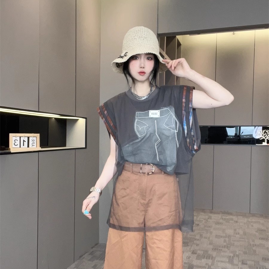 【现货】网纱拼接砍袖T恤女2025新款夏季设计感印花圆领无袖上衣