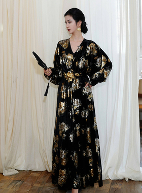 澄渔高定【熙寰赋】新中式雕花丝绒烫金压金灯笼袖大裙摆连衣裙