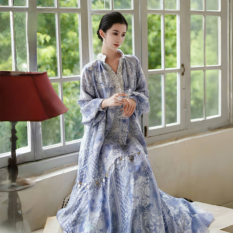 澄渔高定【熙兰凤羽】新中式重磅进口三醋酸染花流苏钉珠连衣裙