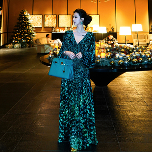 法式 中国风珐琅晕染金丝绒捏褶手工钻扣连衣裙 翡冷翠 澄渔高定