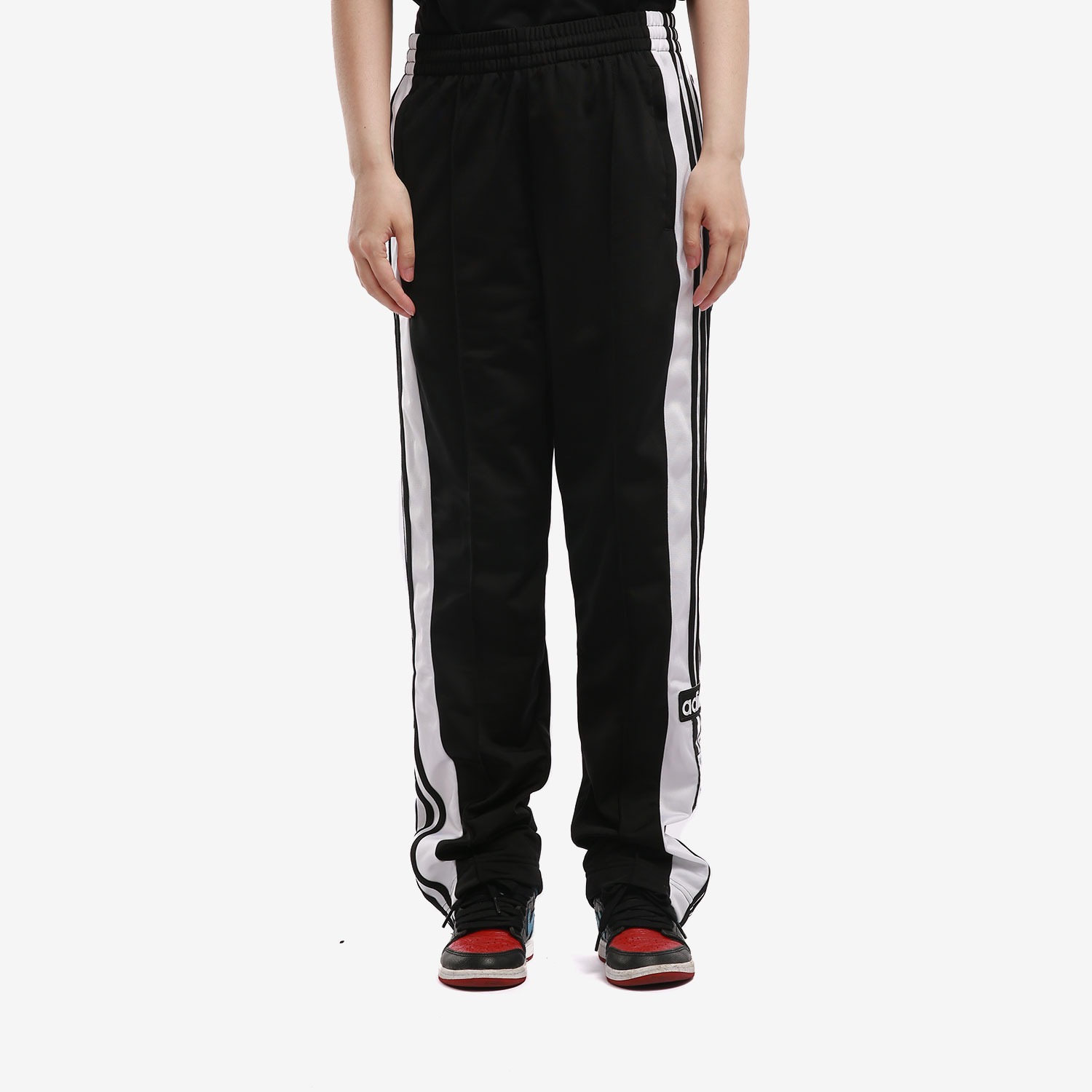 Adidas/阿迪达斯正品新款三叶草女子侧开排扣阔腿长裤GN2807