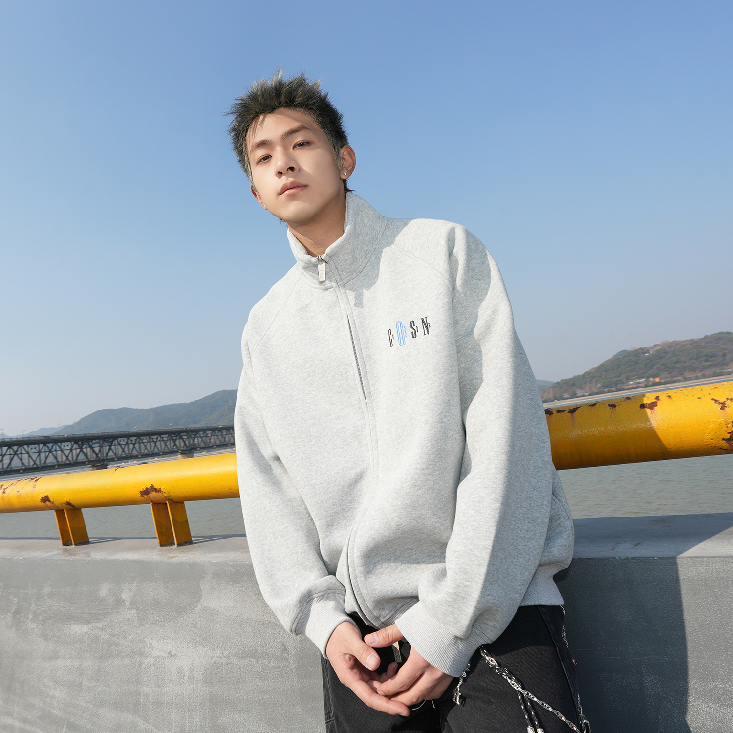 GOGOSOON春秋新款开衫卫衣400g男生拉链外套青少年立领宽松上衣Q