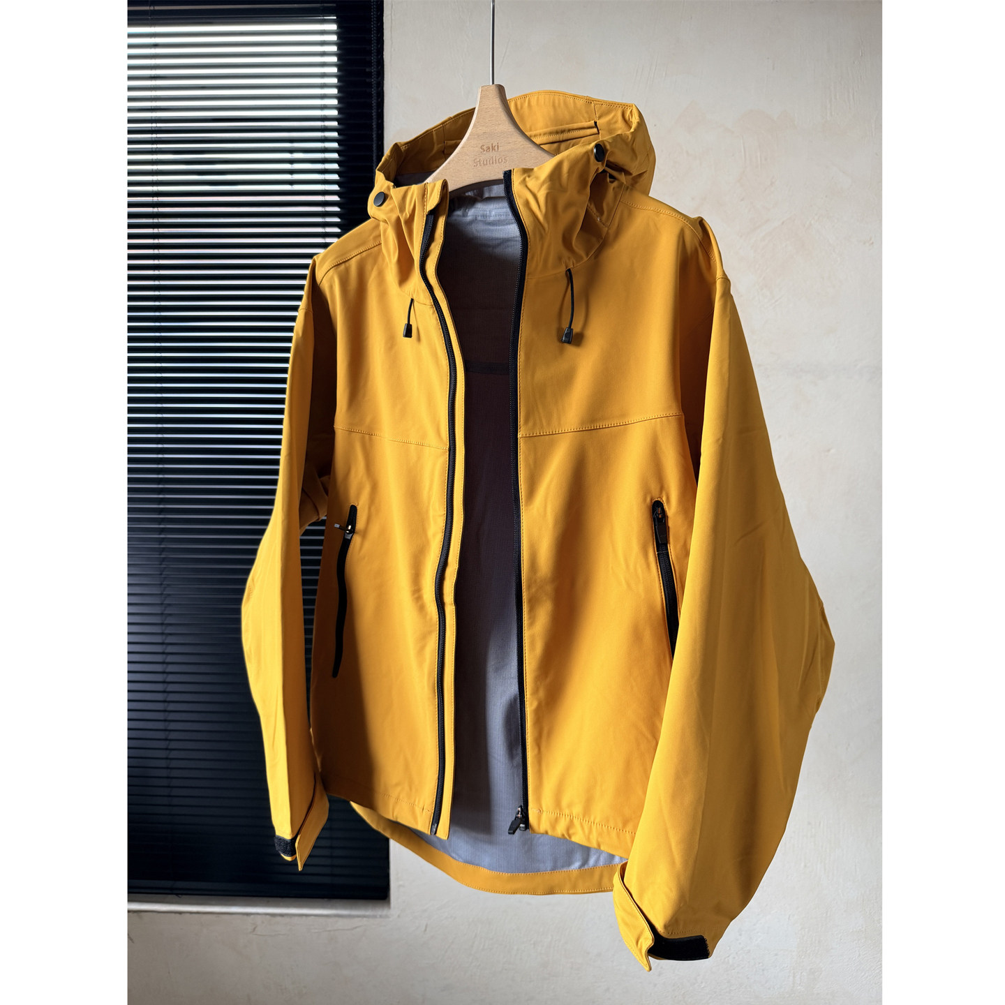 东丽三防面料户外服连帽冲锋衣