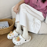 Милые ультрамягкие летние нескользящие тапочки в стиле Crocs, мюли на платформе, женские тапочки, женский стиль, подходят для носки на улице, антибактериальная пропитка, закрытый носок