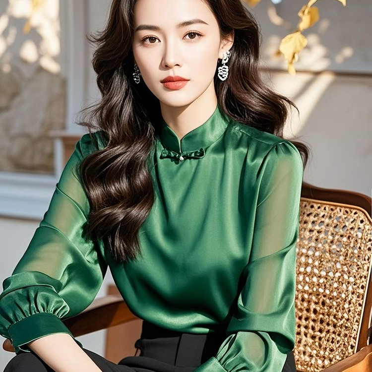 2025年春秋季新中式国风立领盘扣上衣气质绝美绿色长袖缎面衬衫女