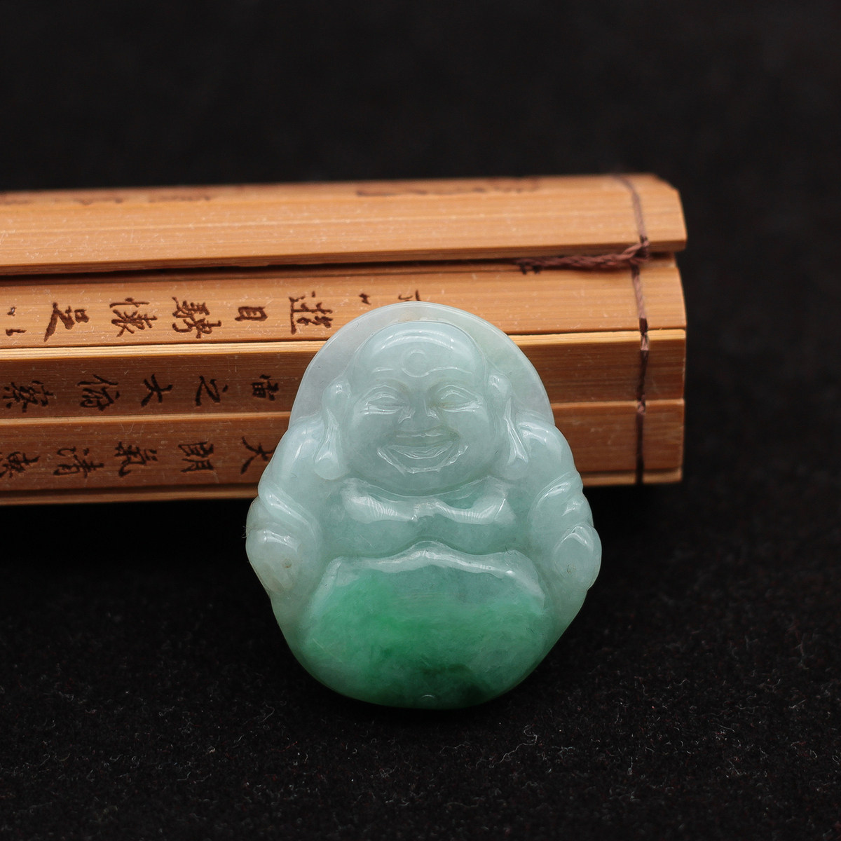 缅甸天然A货翡翠玉器 冰糯种飘绿大笑佛弥勒佛玉佛 吊坠项坠 包邮