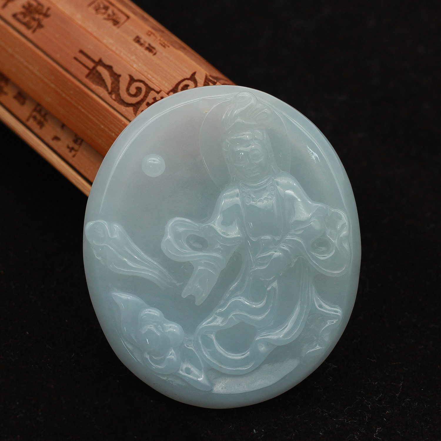 工厂直销 缅甸a货翡翠玉器 冰糯种白玉 莲花观音菩萨牌吊坠 包邮